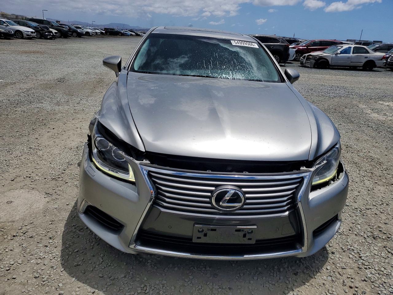 Lexus LS 460