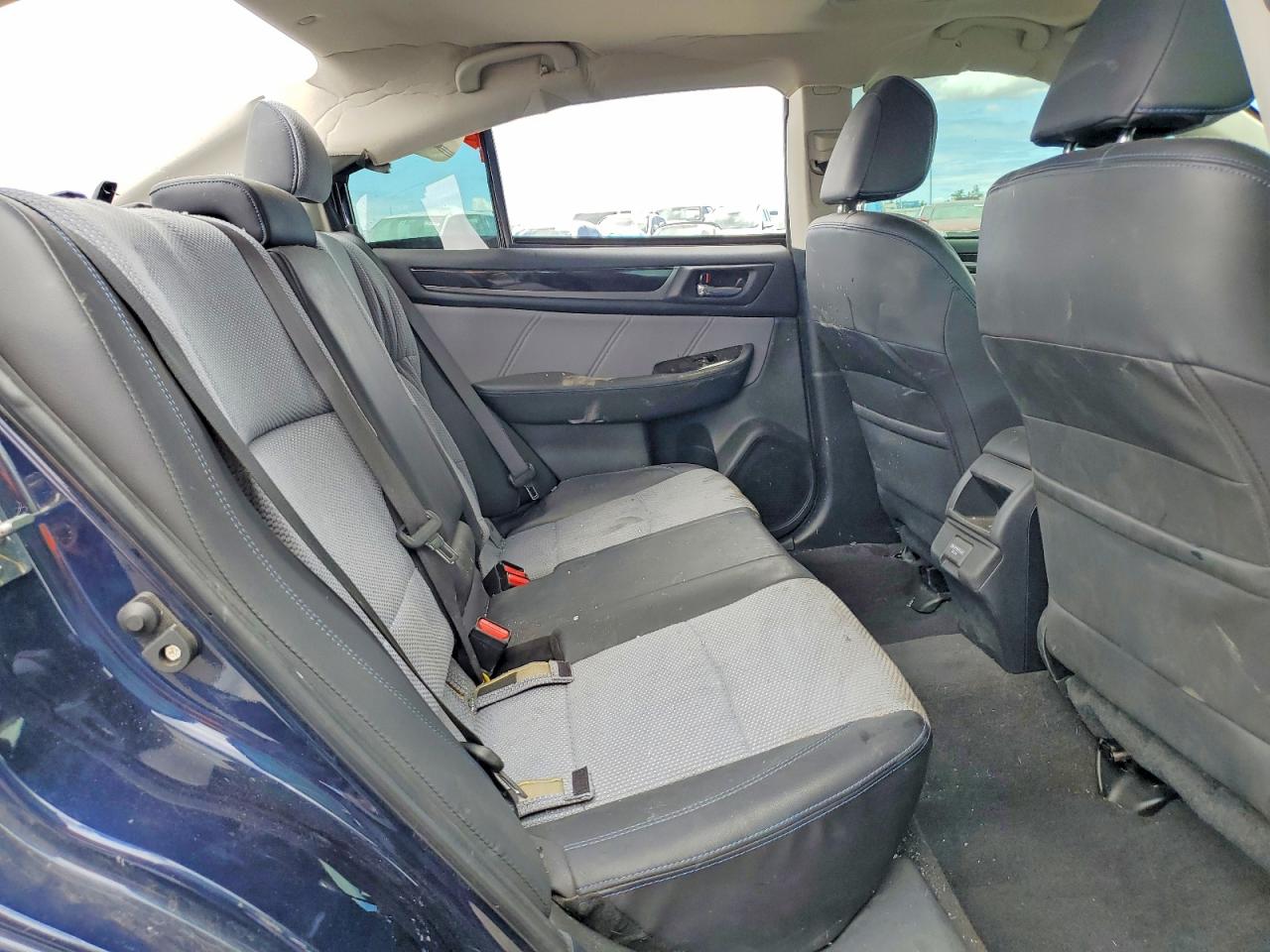 Subaru Legacy Sport