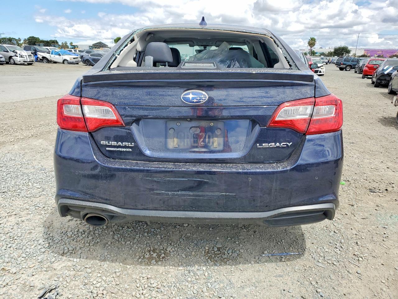 Subaru Legacy Sport