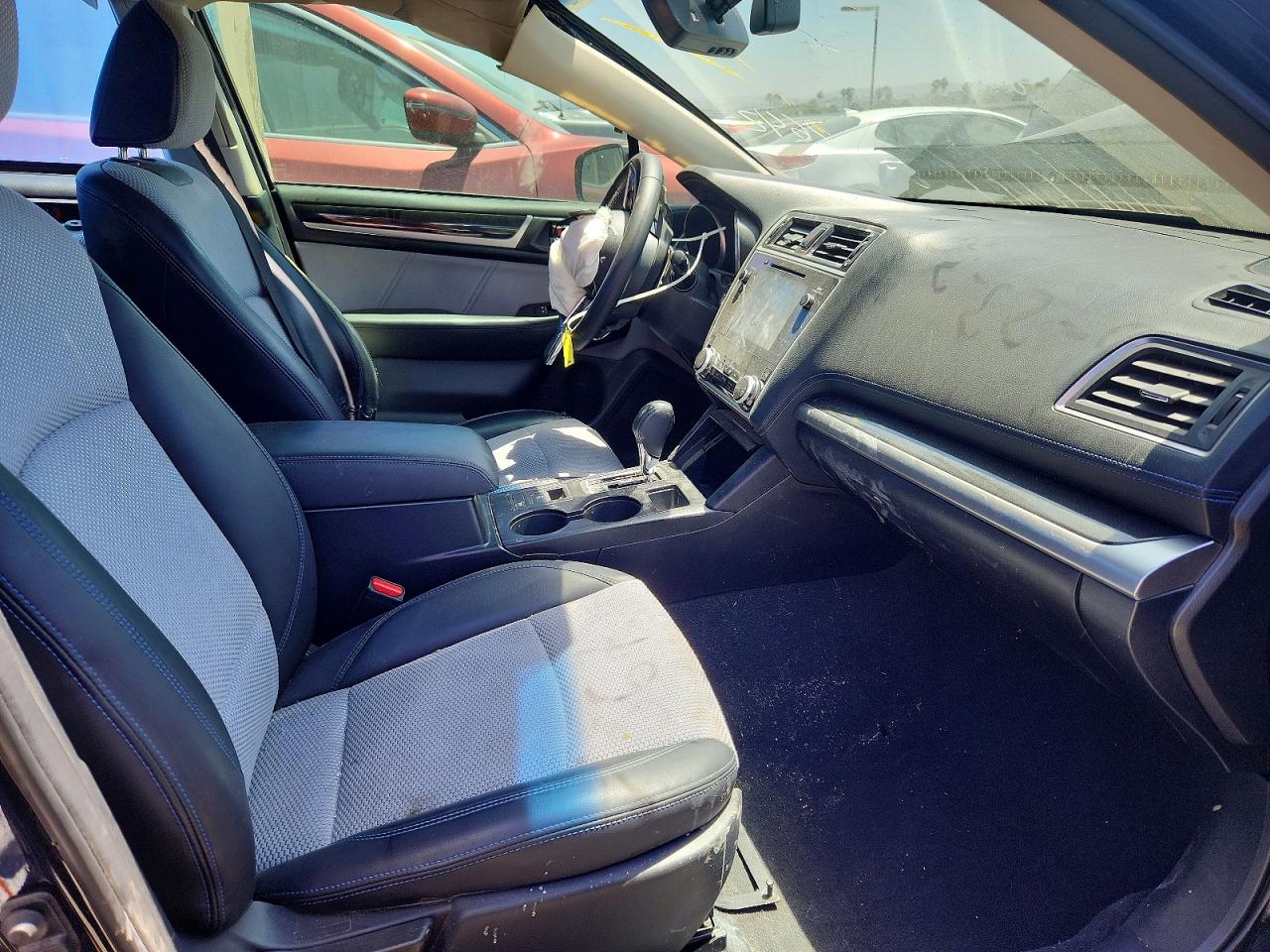 Subaru Legacy Sport