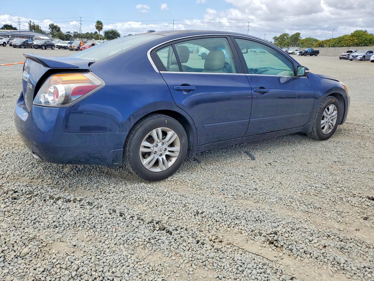 Nissan Altima 2.5