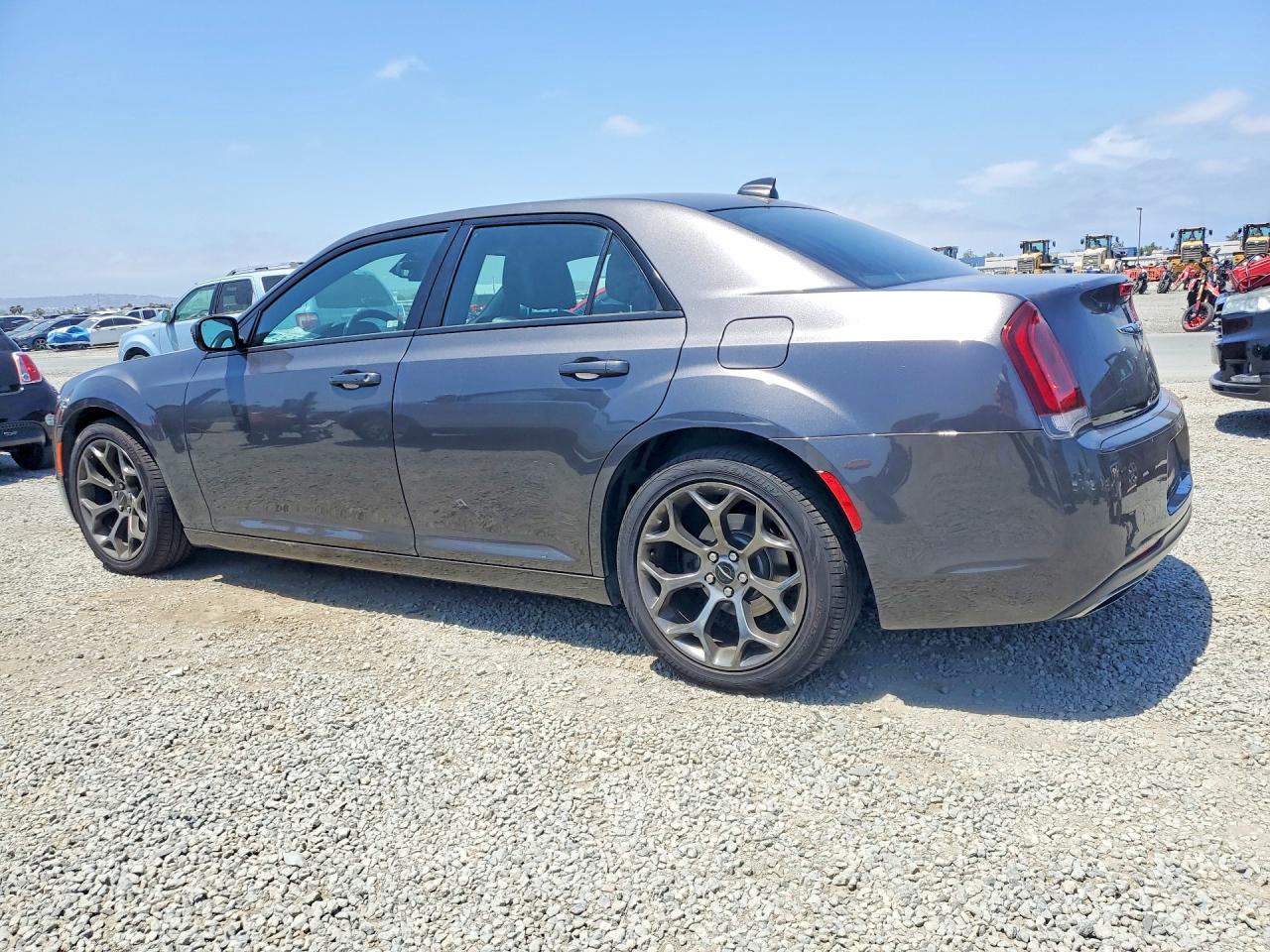 Chrysler 300 S