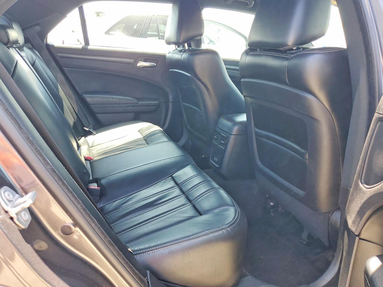 Chrysler 300 S