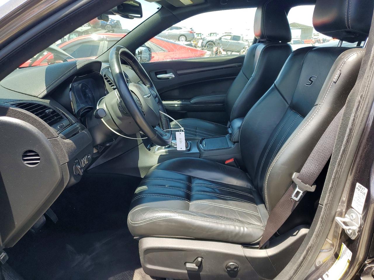 Chrysler 300 S
