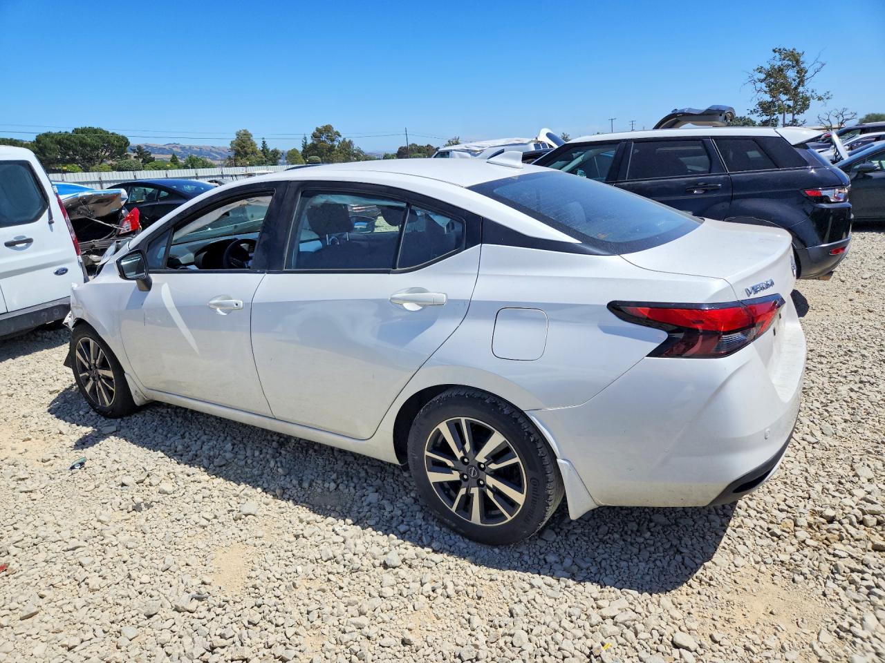 Nissan Versa Sv