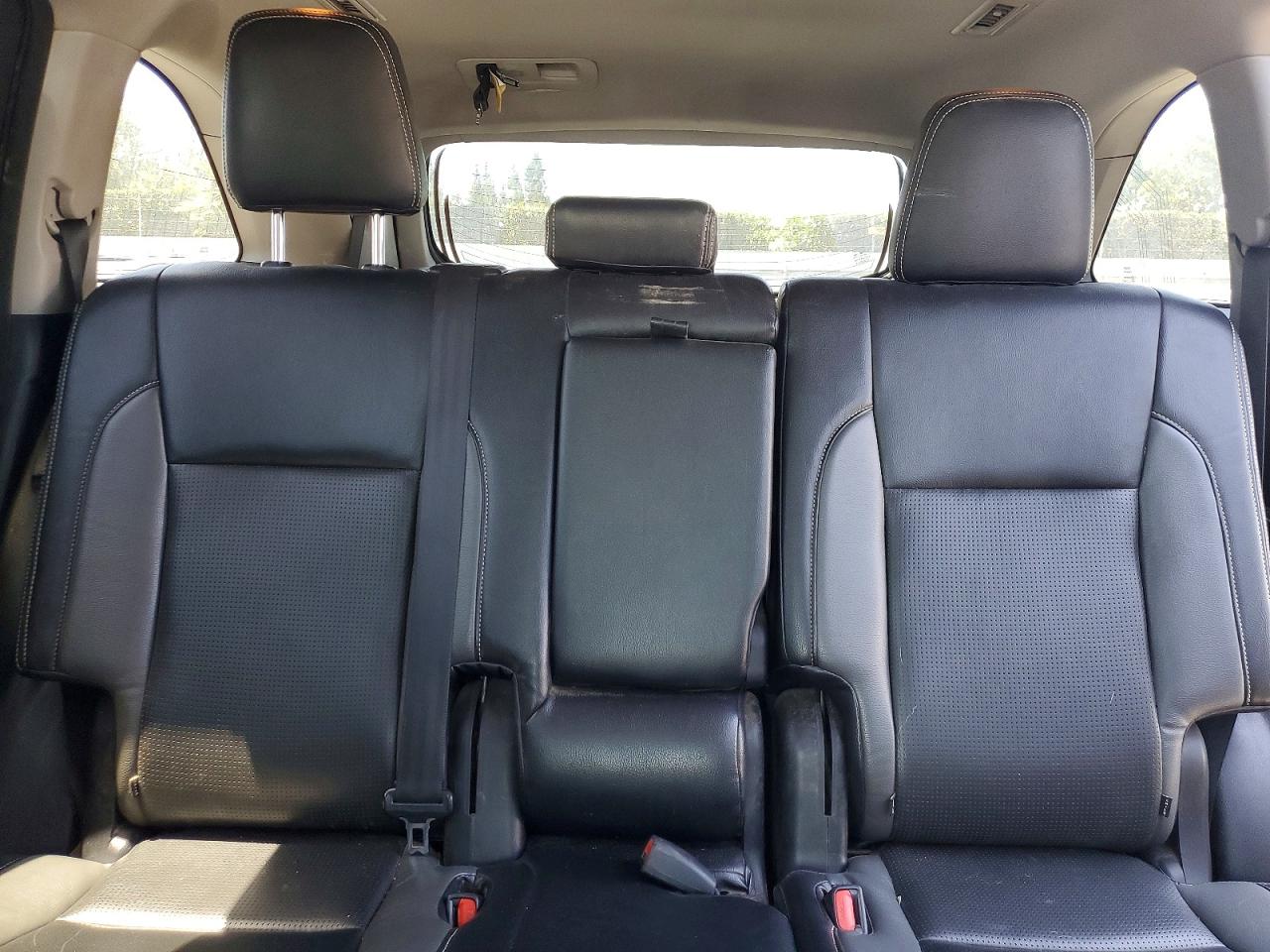 Toyota Highlander Le