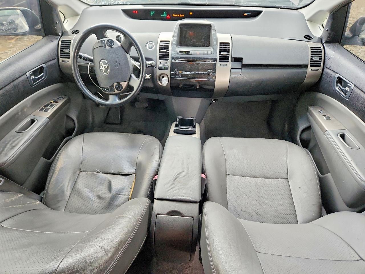 Toyota Prius Base