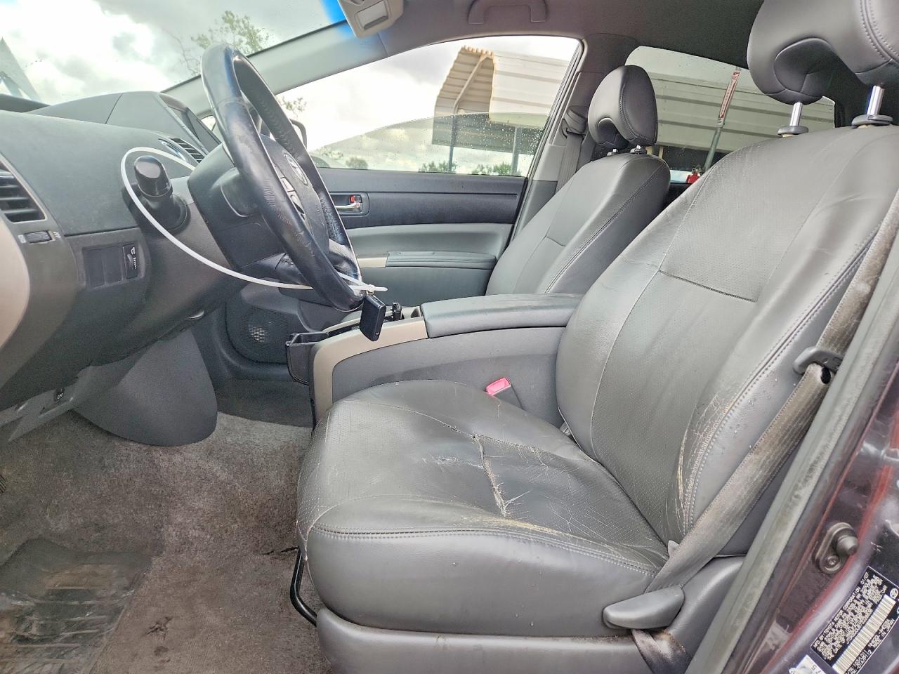 Toyota Prius Base