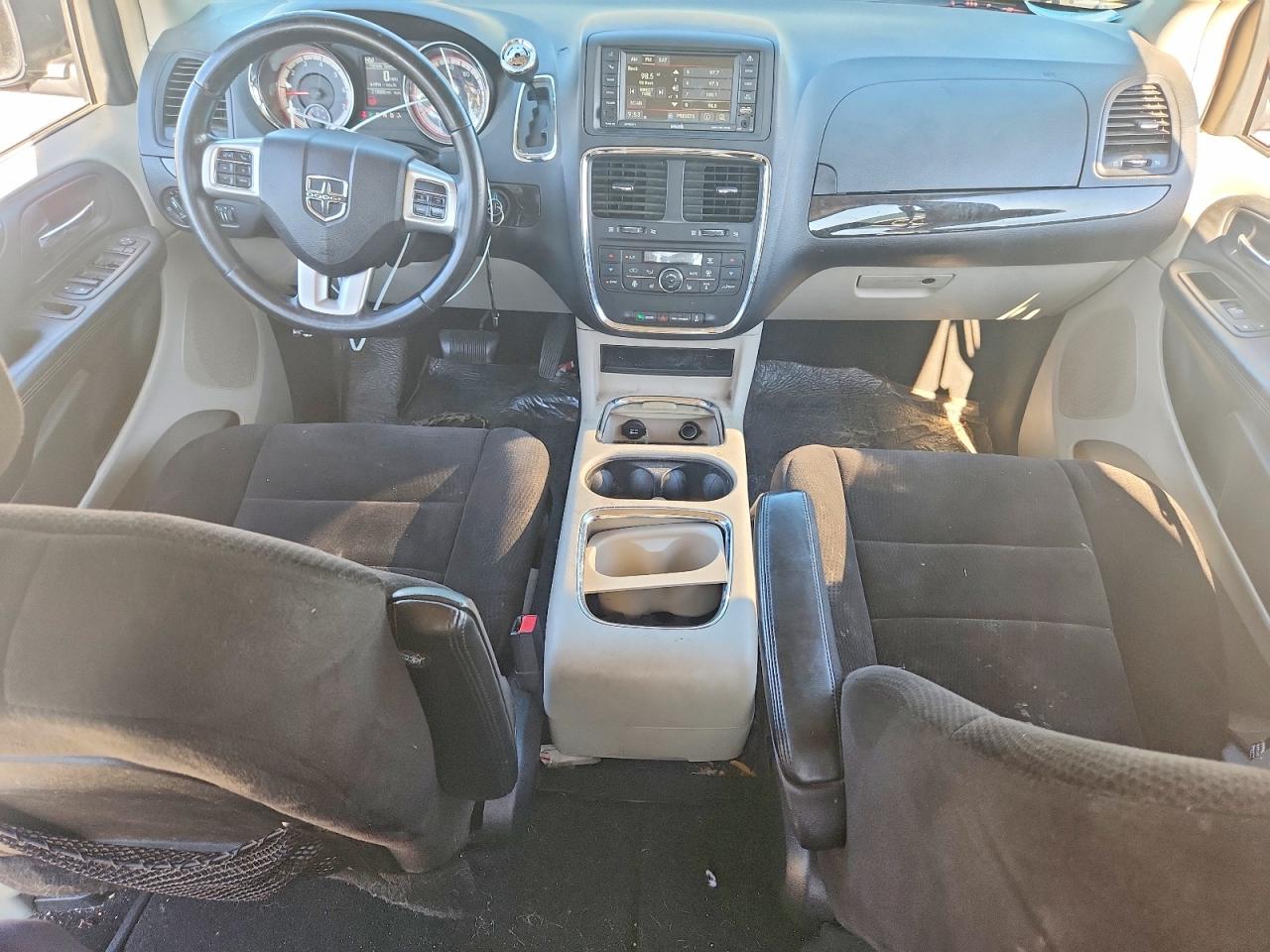 Dodge Caravan Crew