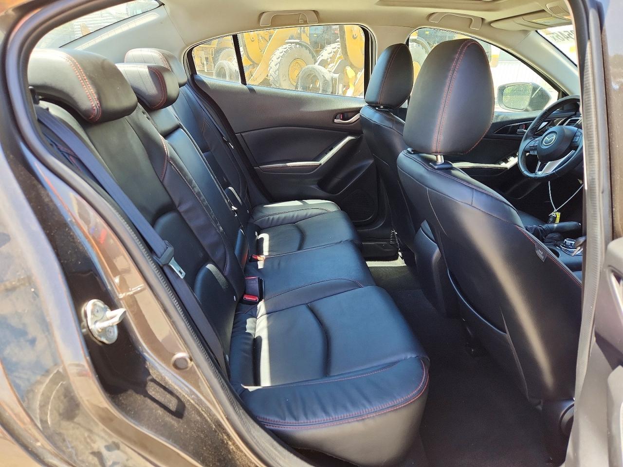 Mazda 3 Grand Touring