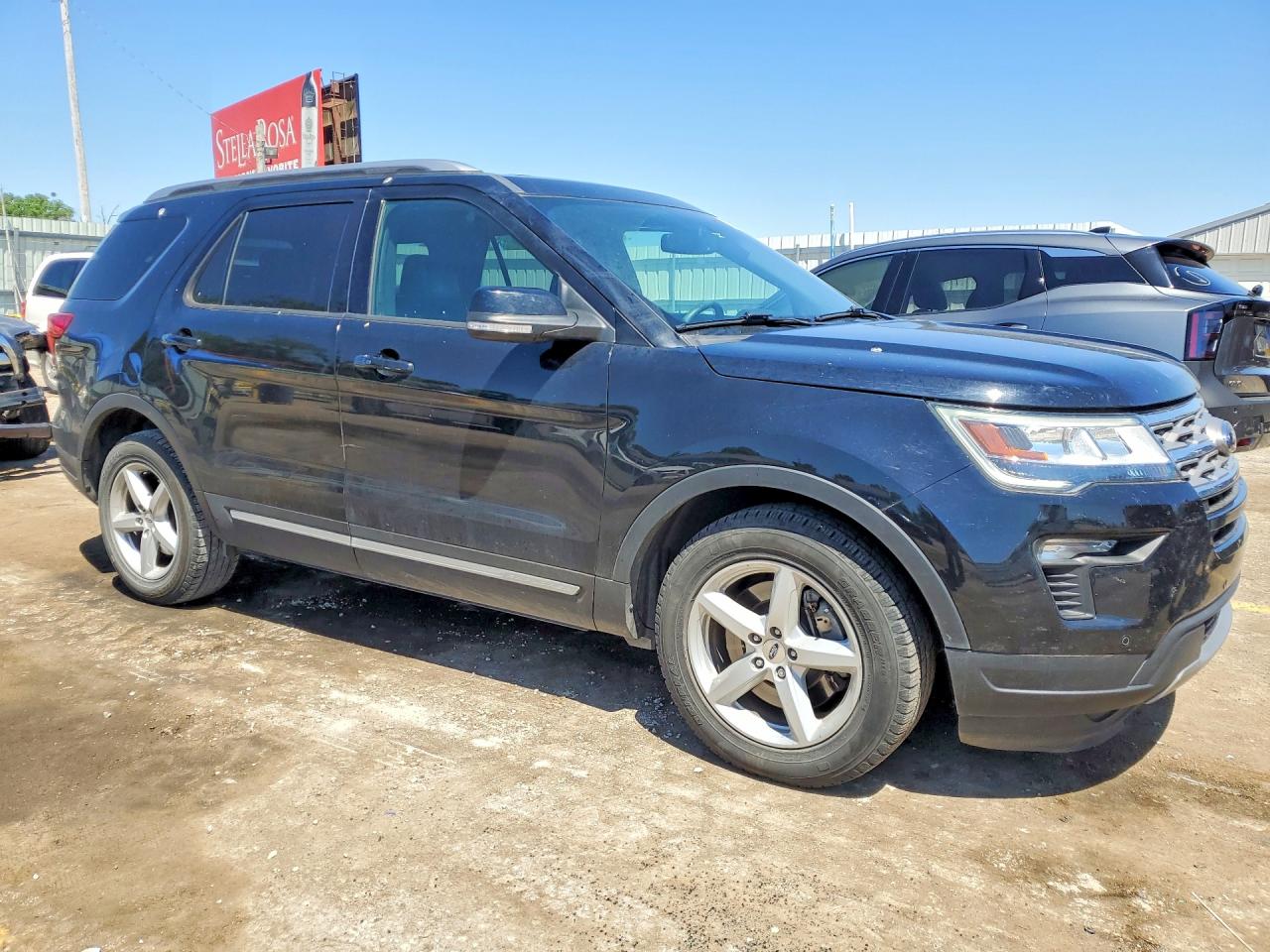 Ford Explorer Xlt