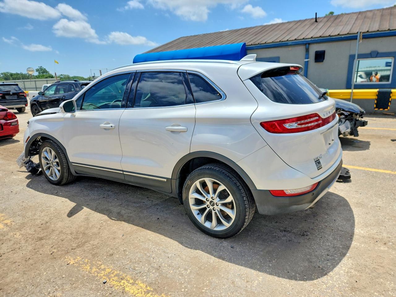 Lincoln MKC Select