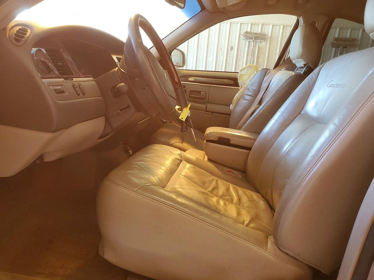 Lincoln Towncar Signature Limited