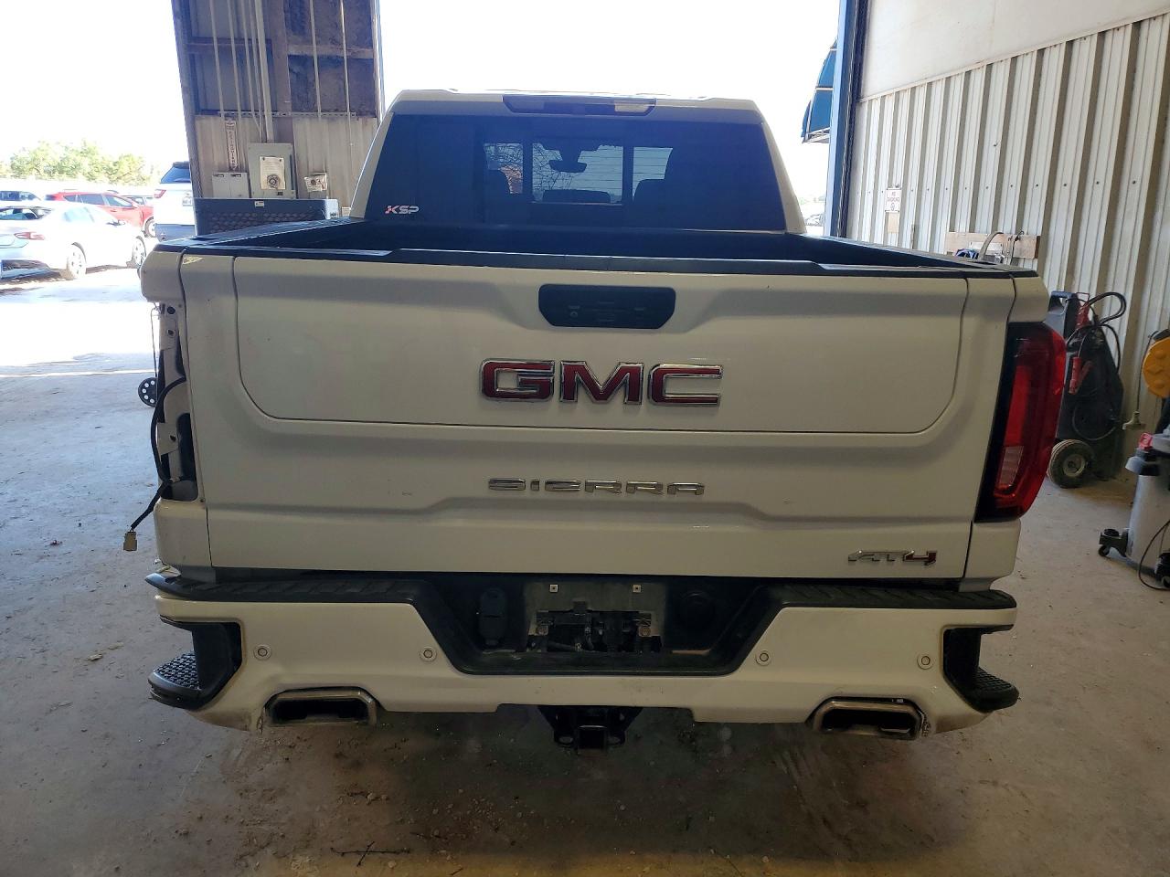 GMC Sierra K1500 At4