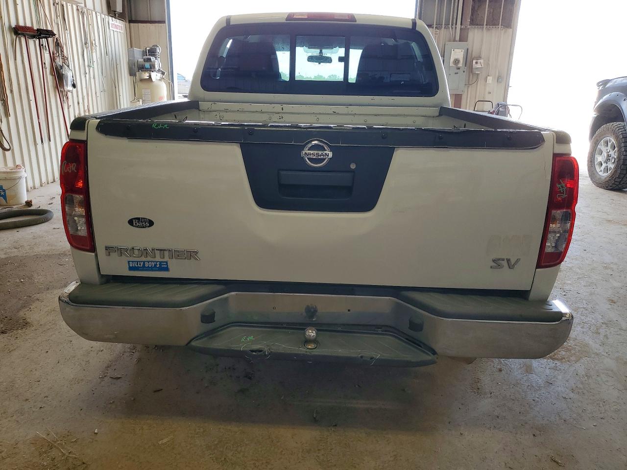 Nissan Frontier Sv