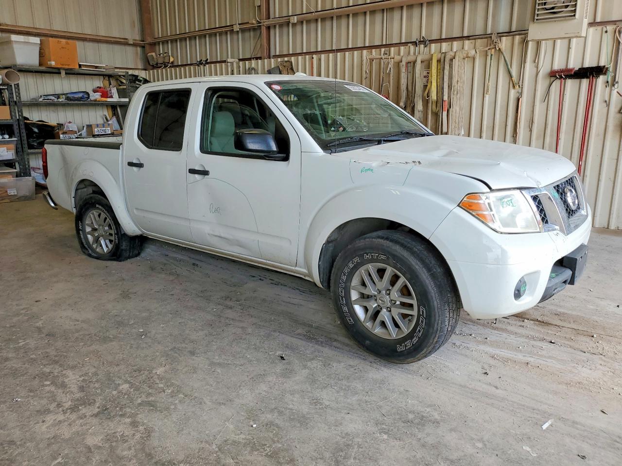 Nissan Frontier Sv