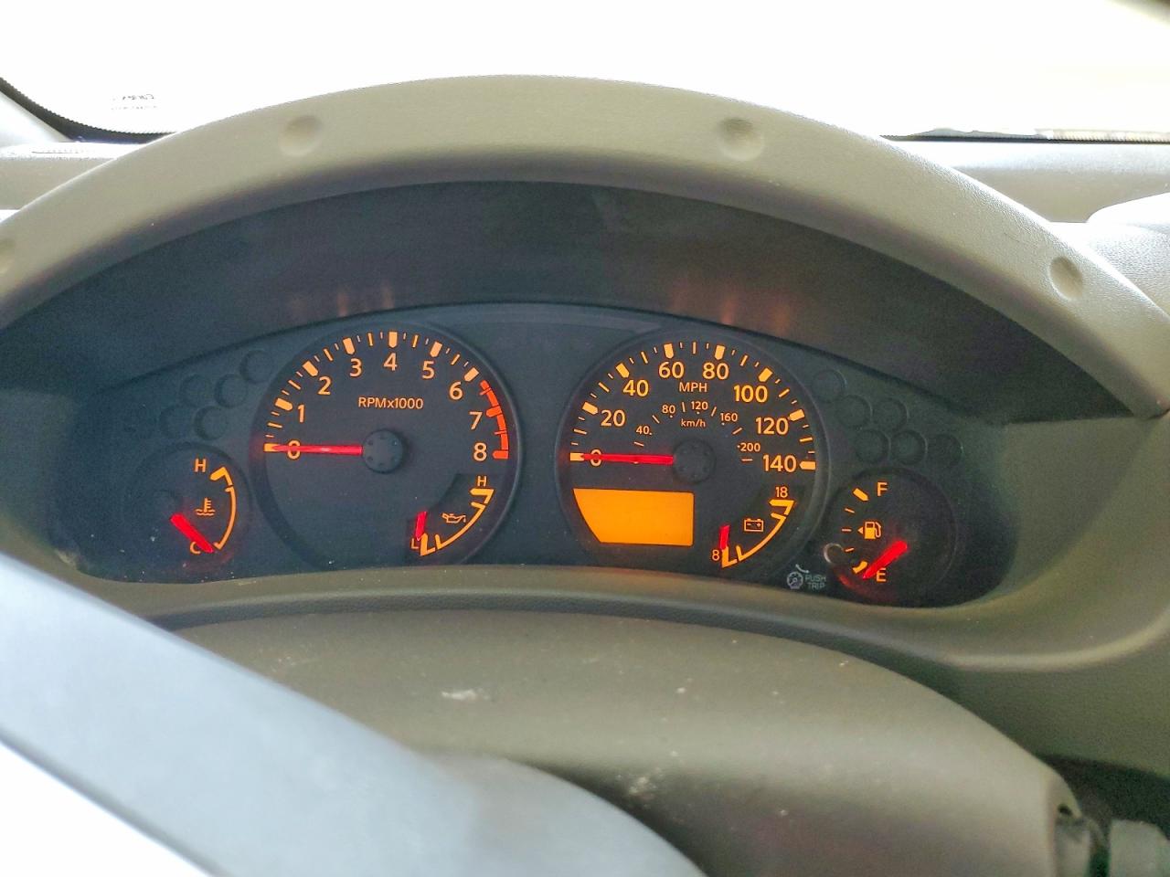 Nissan Frontier Sv