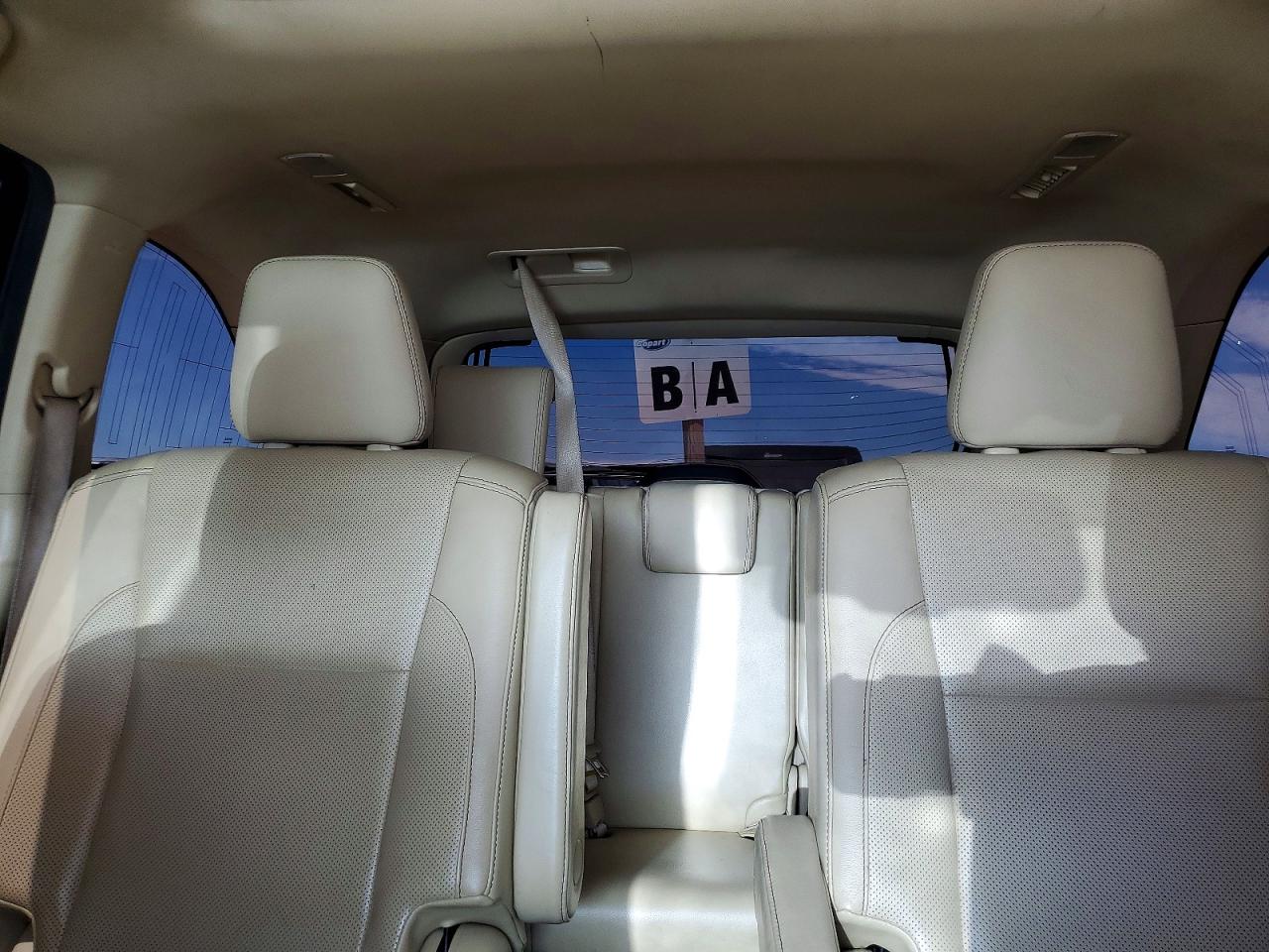 Toyota Highlander Limited Platinum