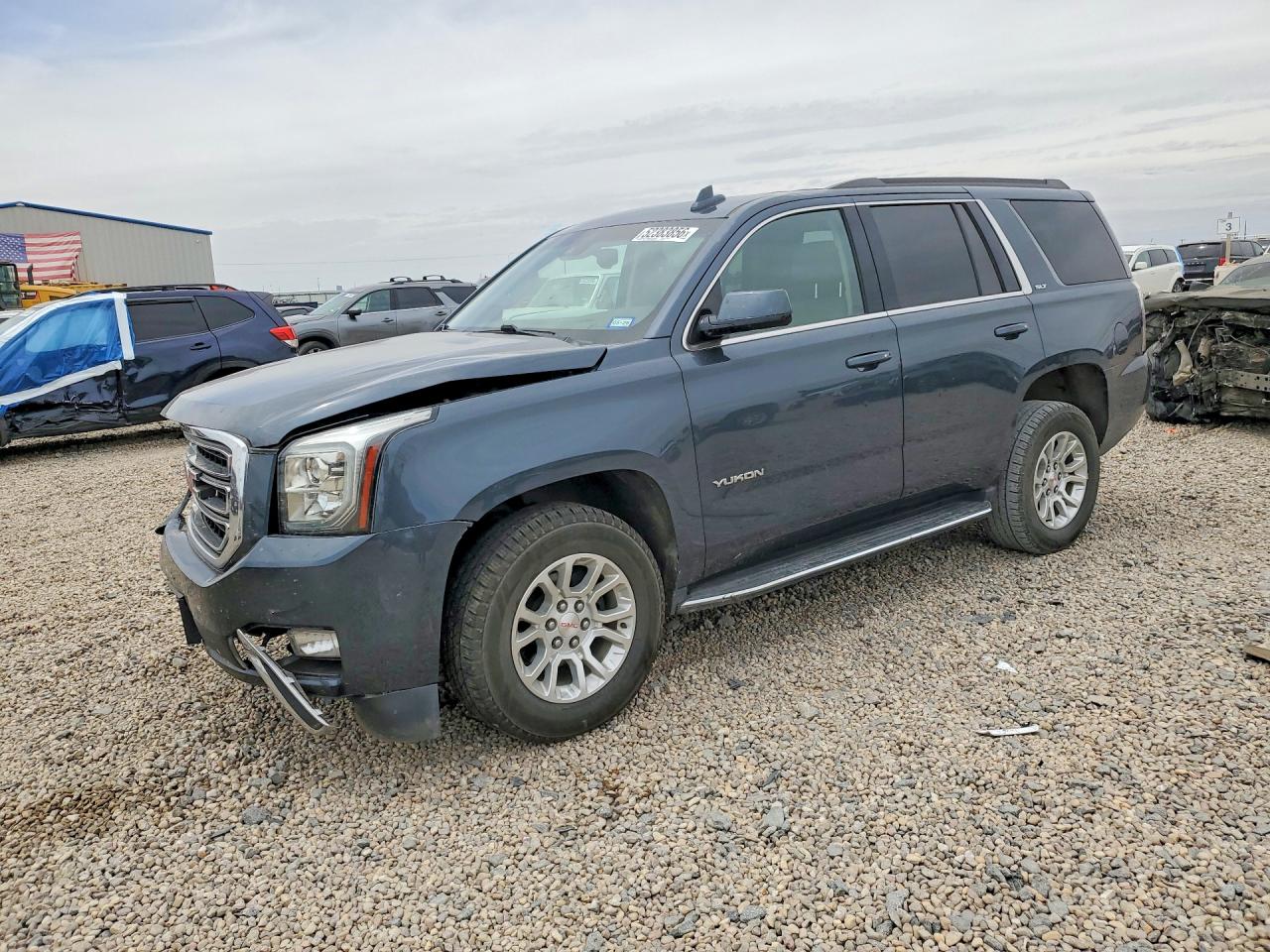 Salvage GMC Yukon Image