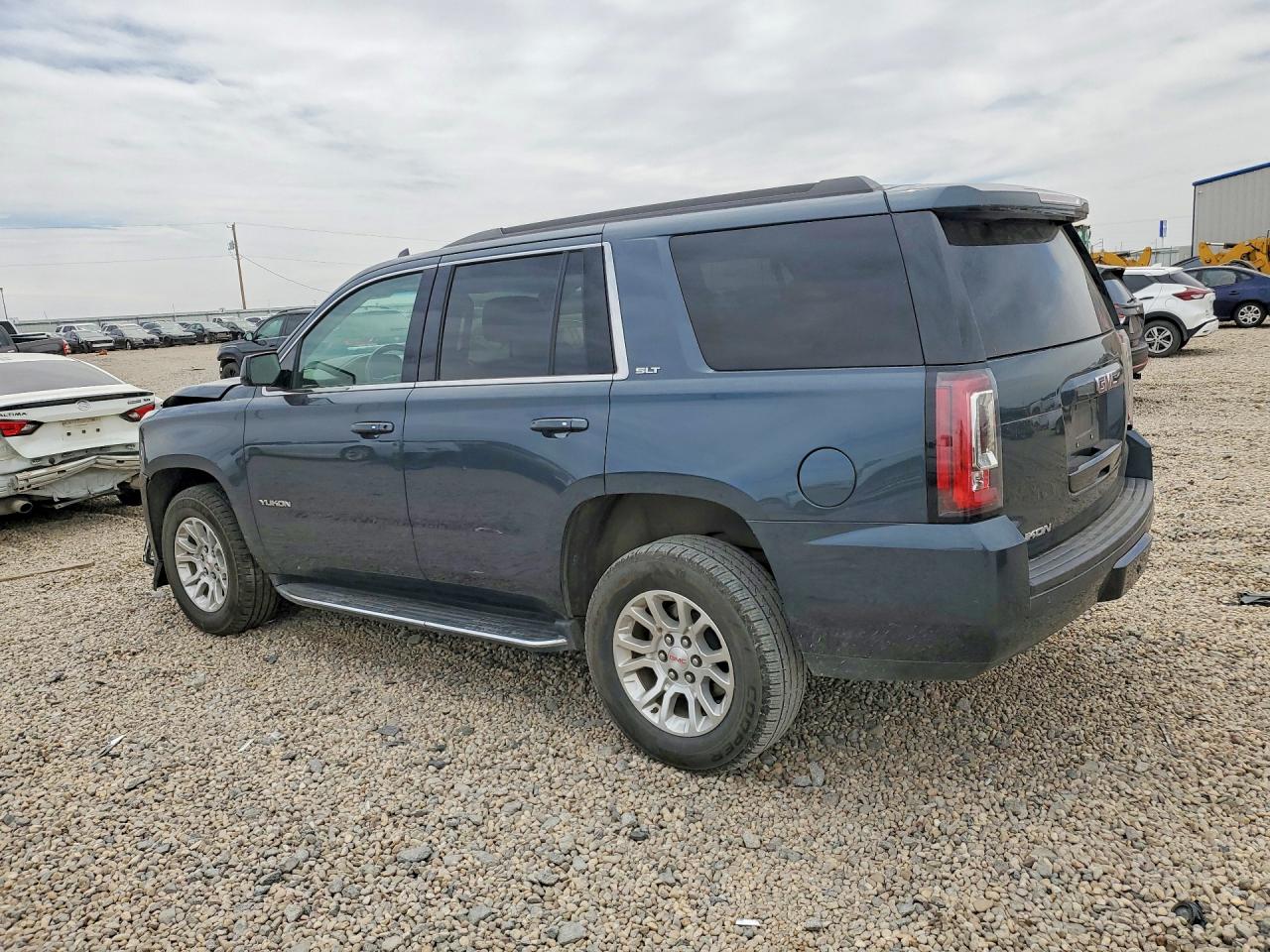 GMC Yukon Slt
