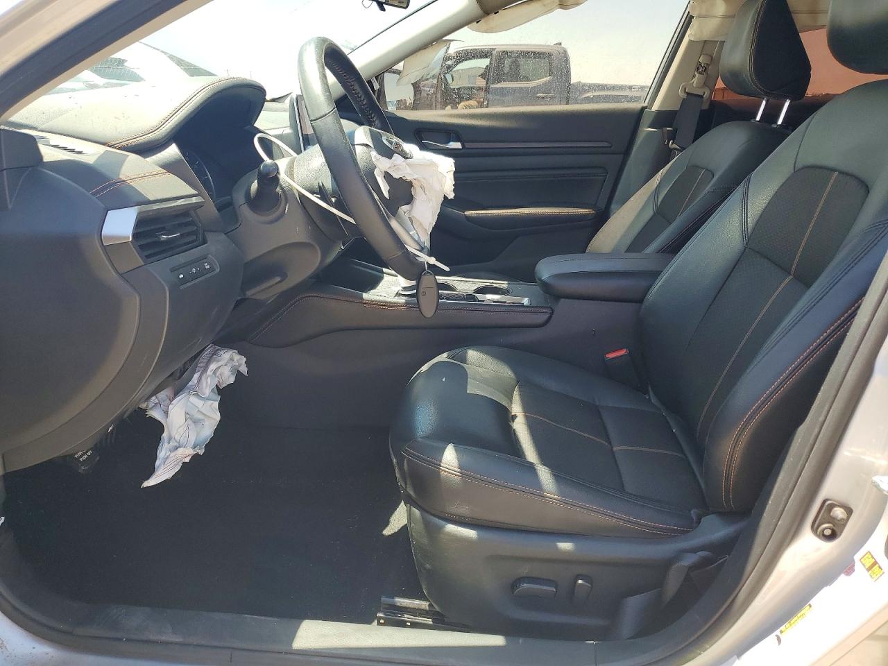 Nissan Altima Sr