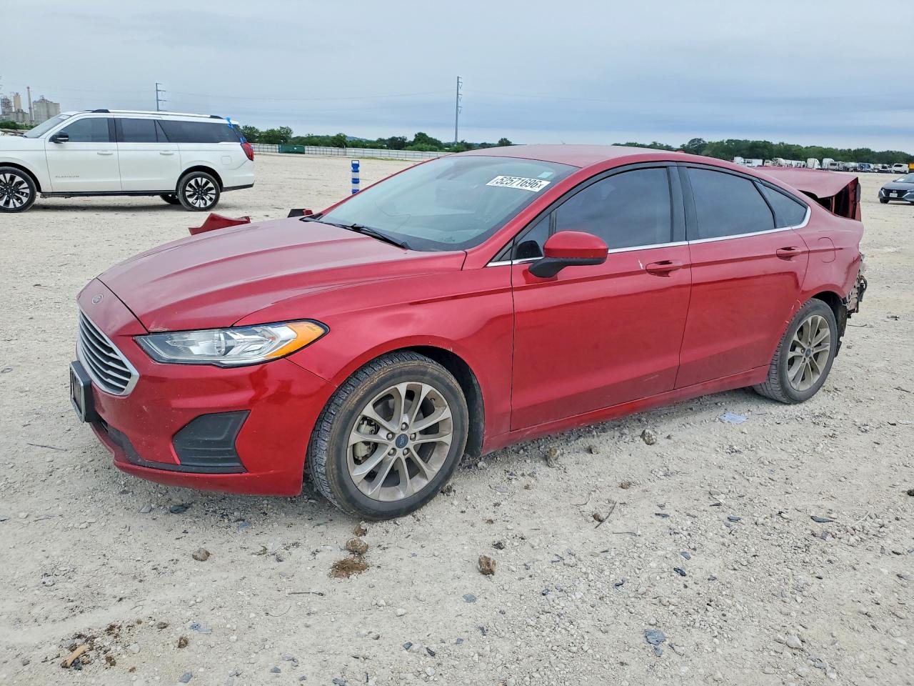 Salvage Ford Fusion Image