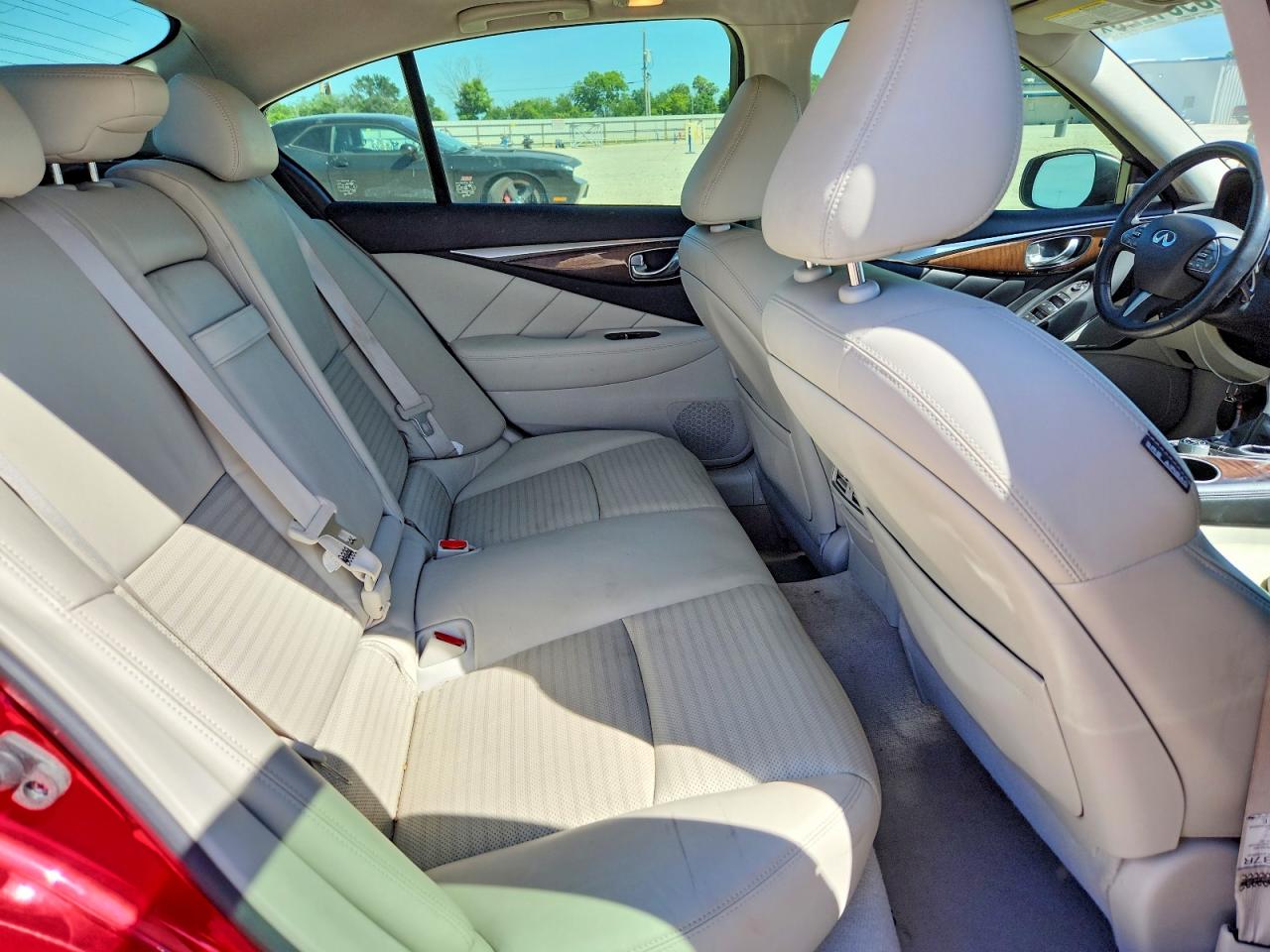 INFINITI Q50 Red Sport 400