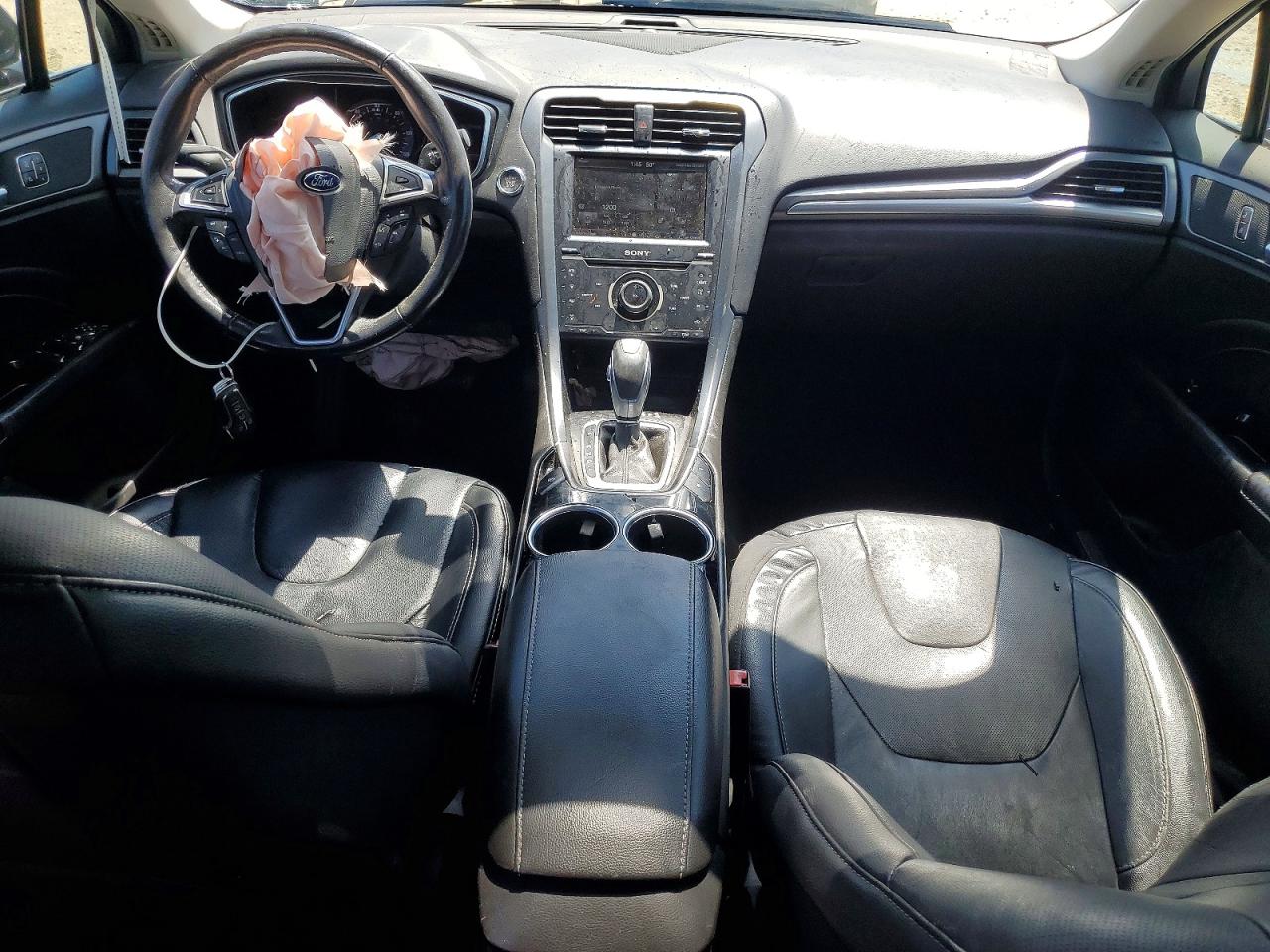 Ford Fusion Titanium Phev