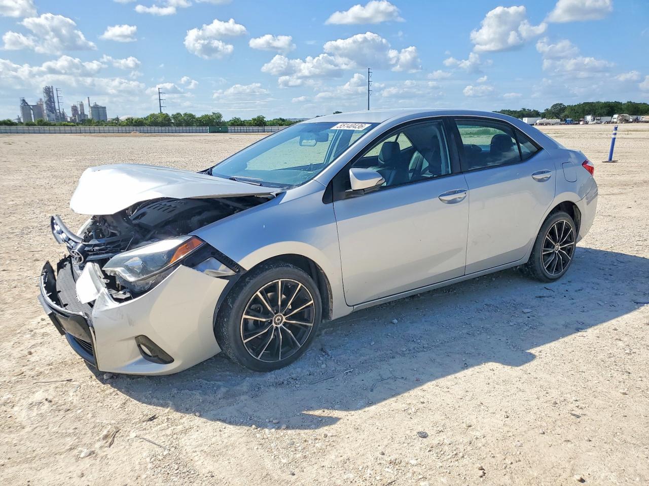 Salvage Toyota Corolla Image