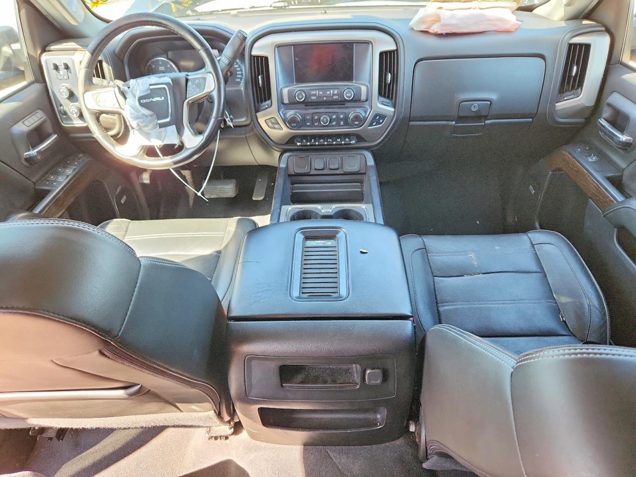 GMC Sierra K2500 Denali