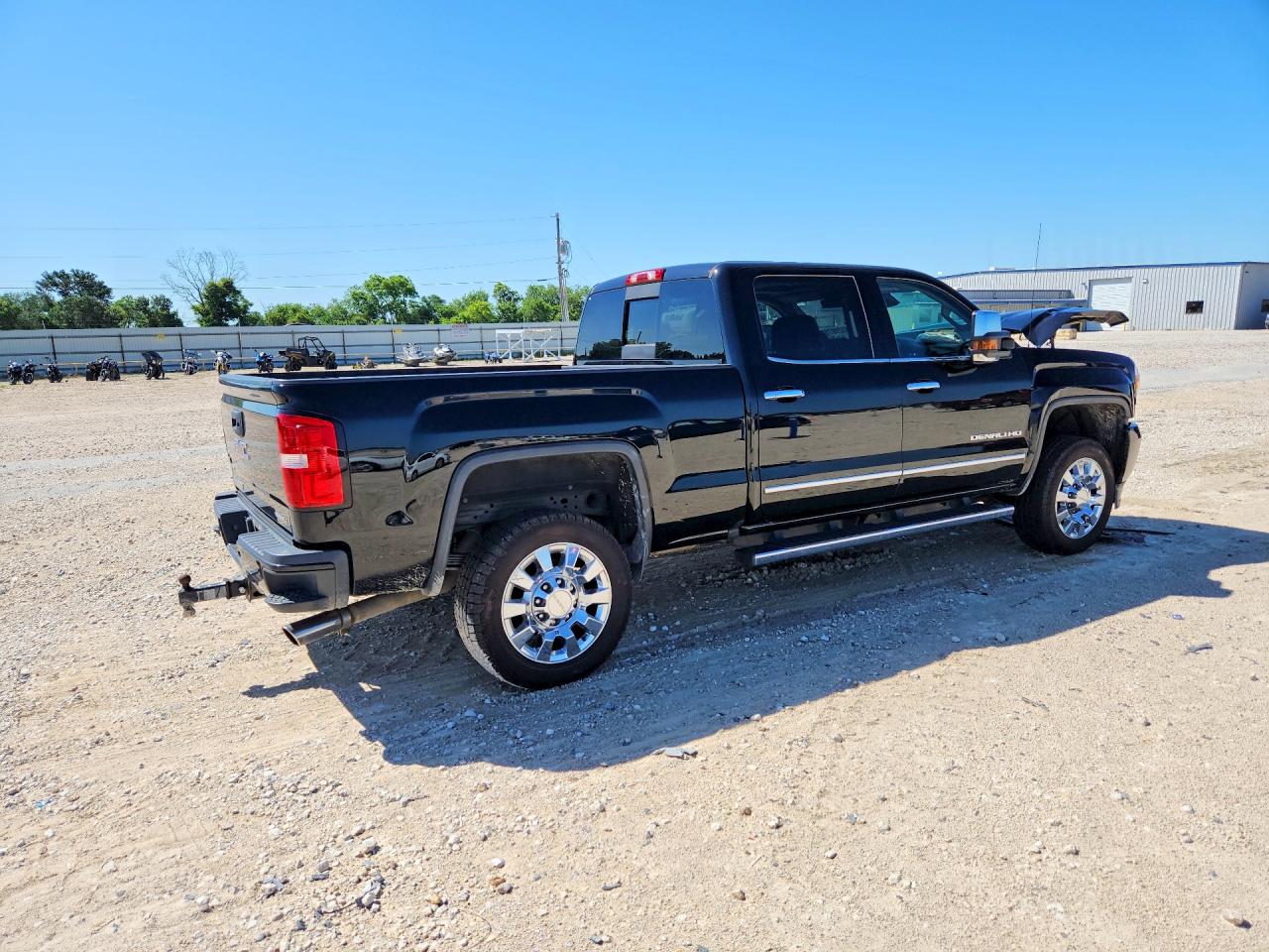 GMC Sierra K2500 Denali