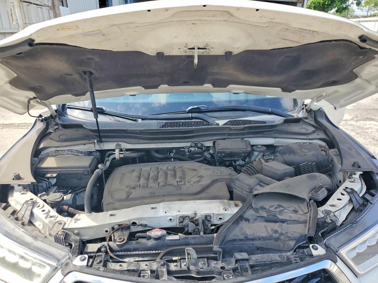 Acura MDX Advance