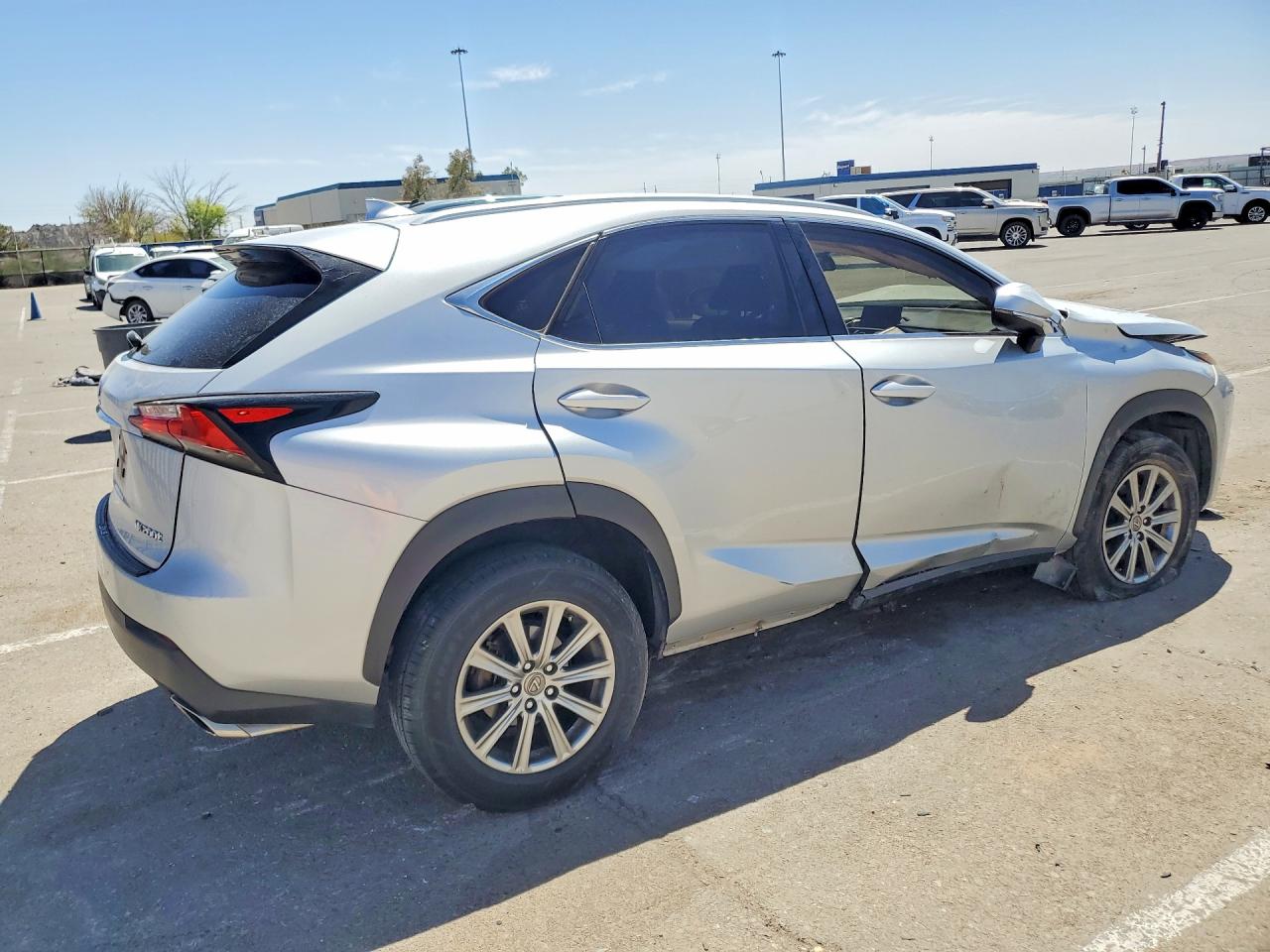 Lexus NX Base