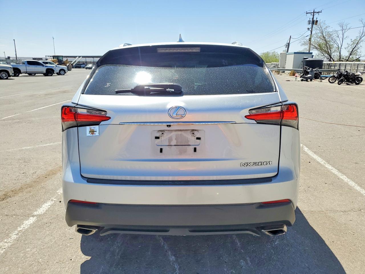 Lexus NX Base