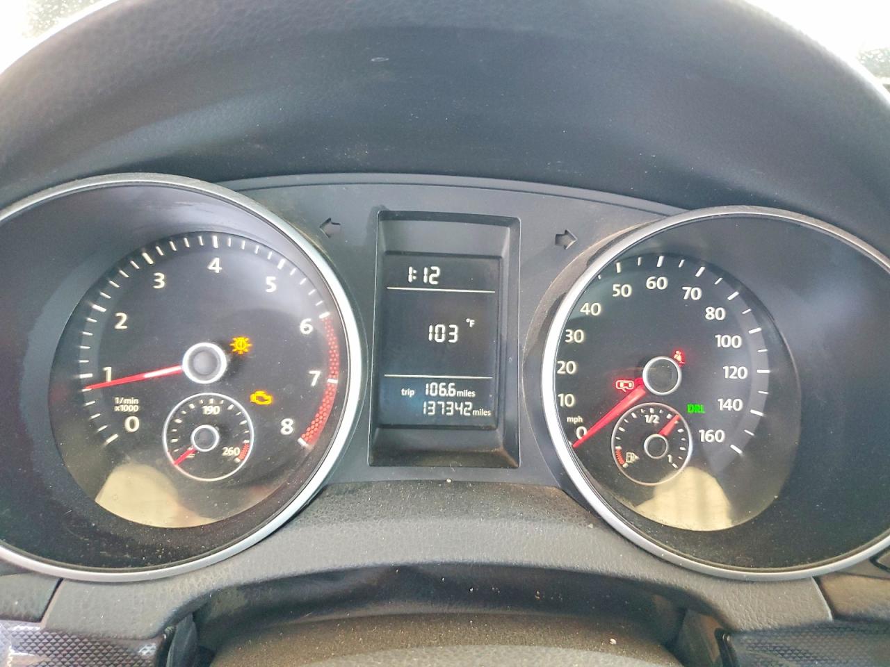 Volkswagen Jetta S