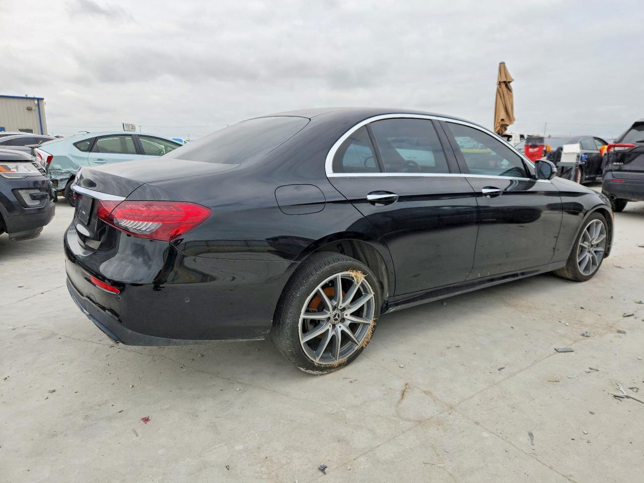 Mercedes-Benz E-Class 350