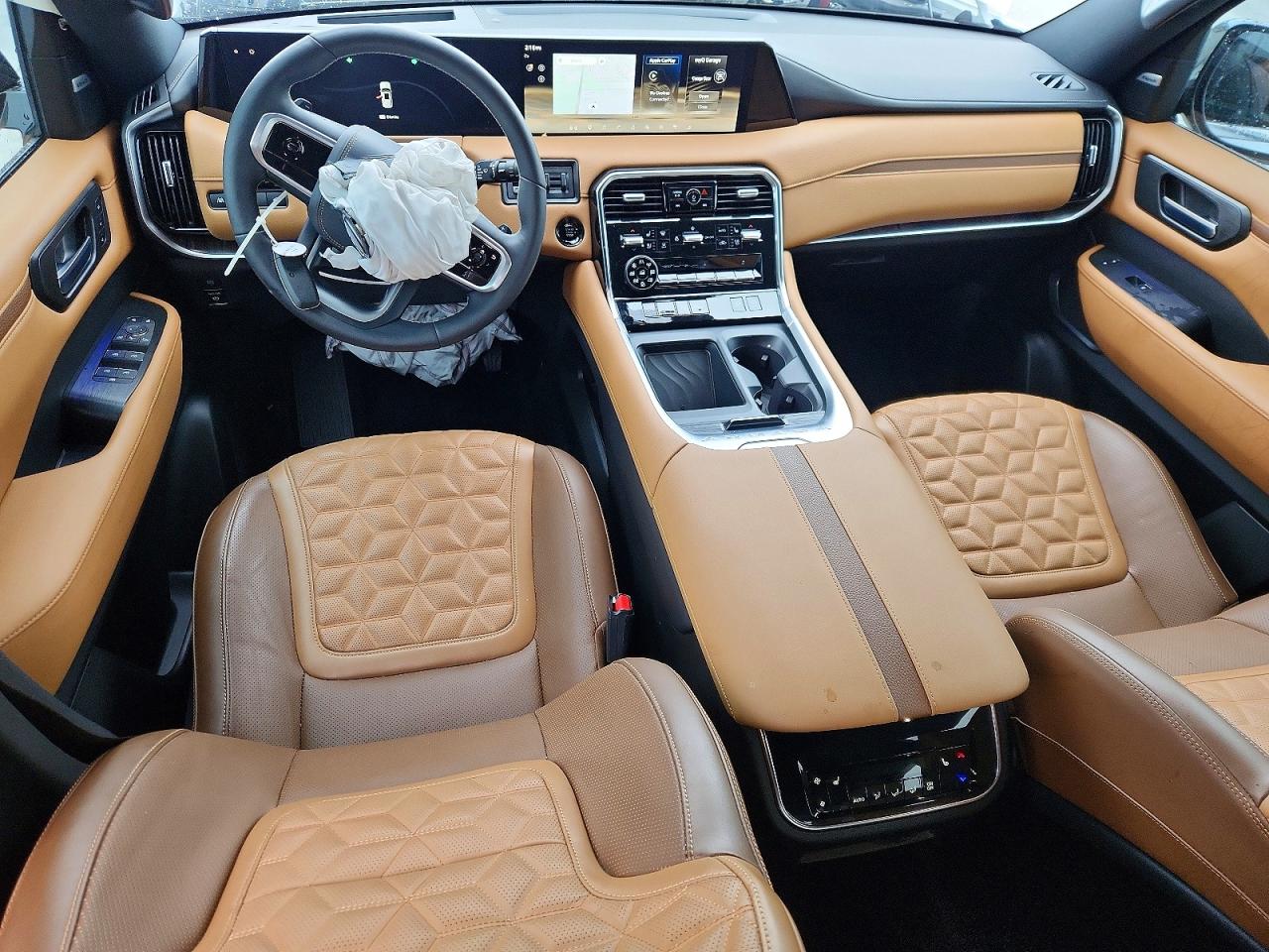 Nissan Armada Platinum Reserve