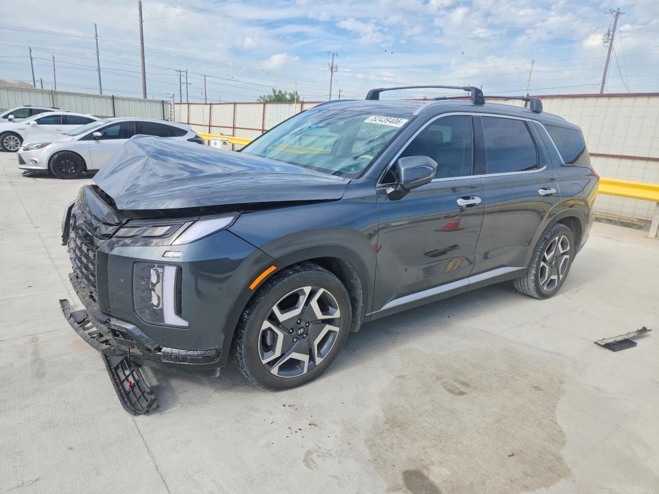 Salvage Hyundai PALISADE Image
