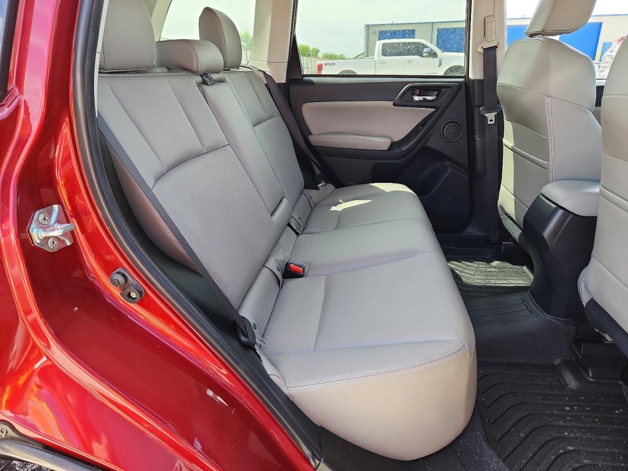 Subaru Forester 2.5i Touring