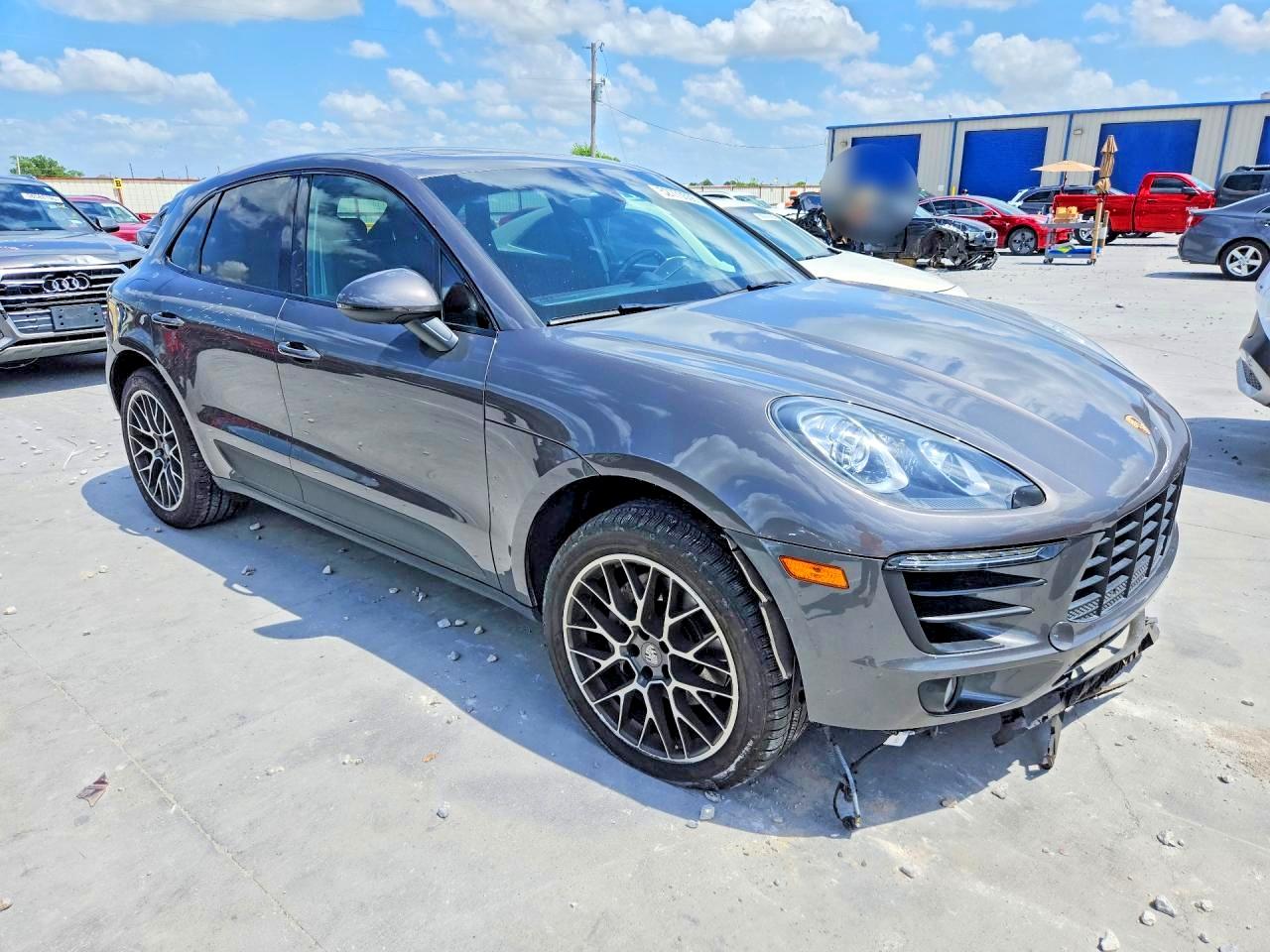 Porsche Macan S