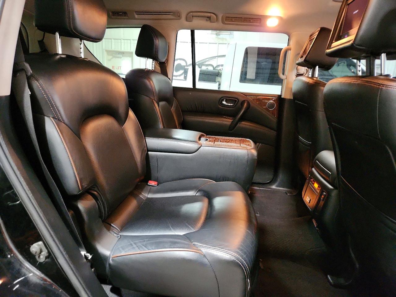 Nissan Armada Platinum