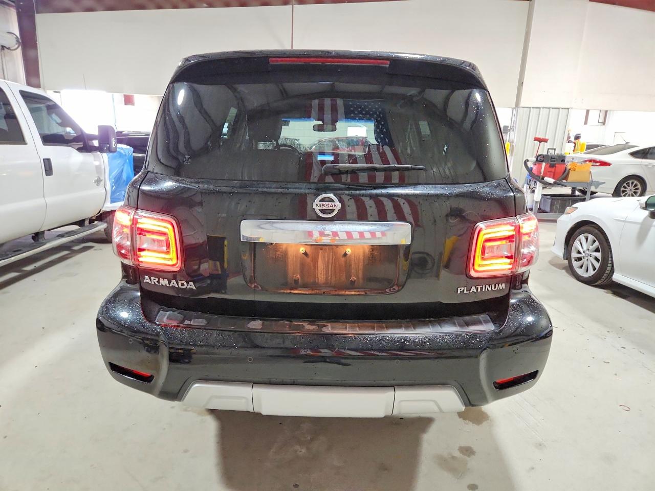 Nissan Armada Platinum