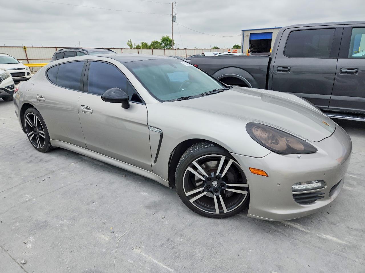 Porsche Panamera 2