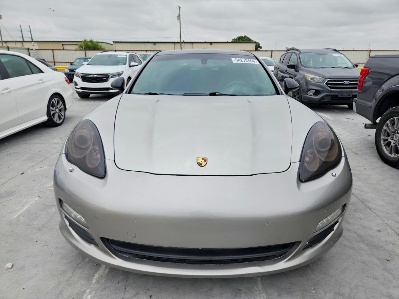 Porsche Panamera 2