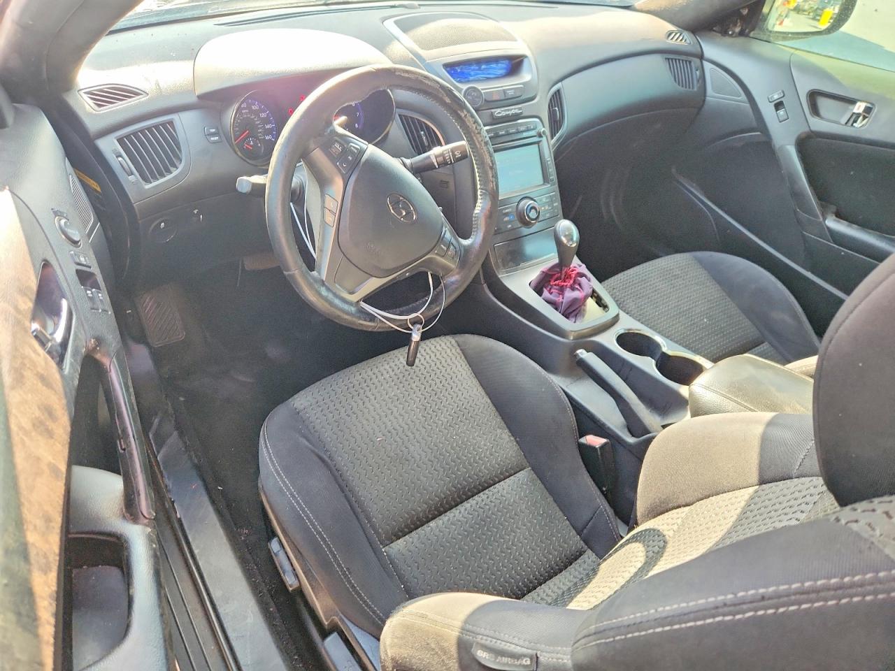 Hyundai Genesis 2.0t
