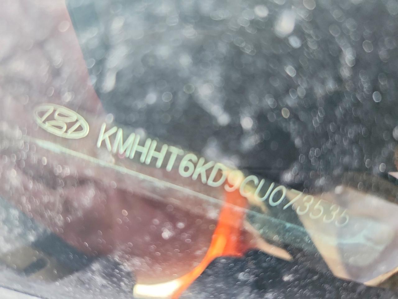 Hyundai Genesis 2.0t