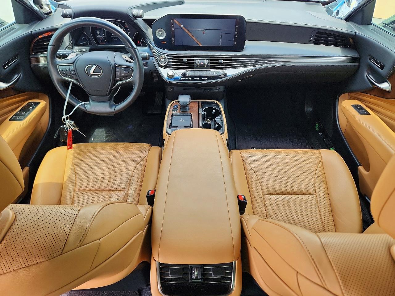 Lexus LS Base