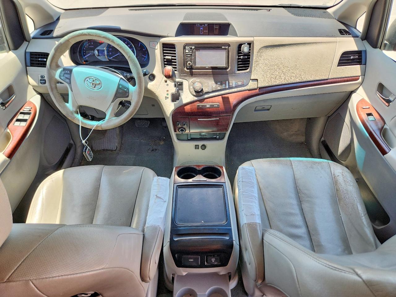 Toyota Sienna Xle 8-passenger