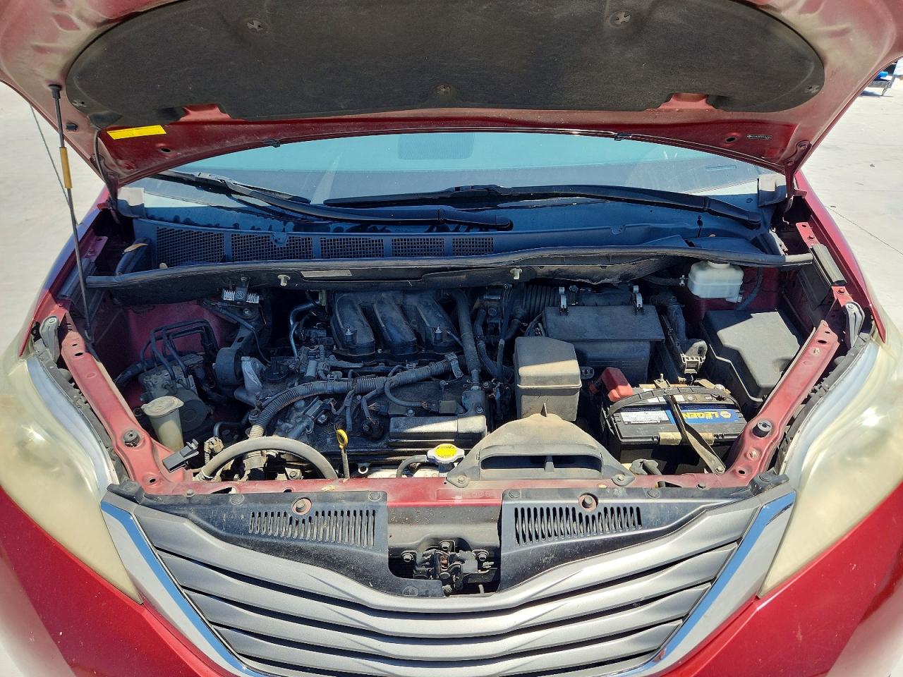 Toyota Sienna Xle 8-passenger
