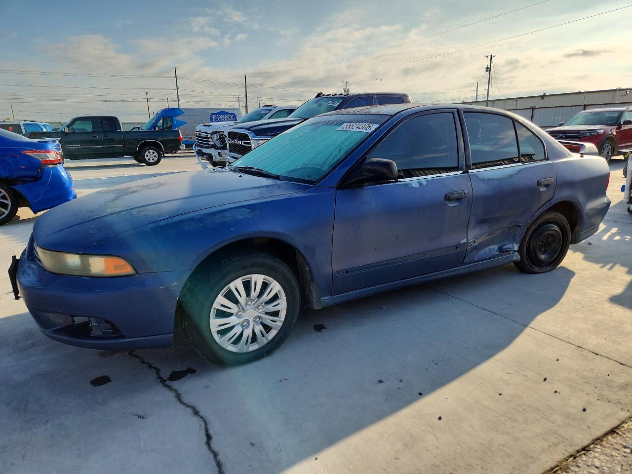 Salvage Mitsubishi Galant Image